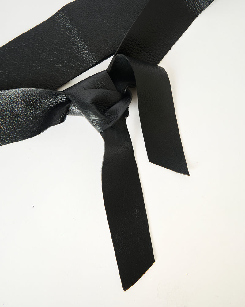 DEMI LEATHER WRAP