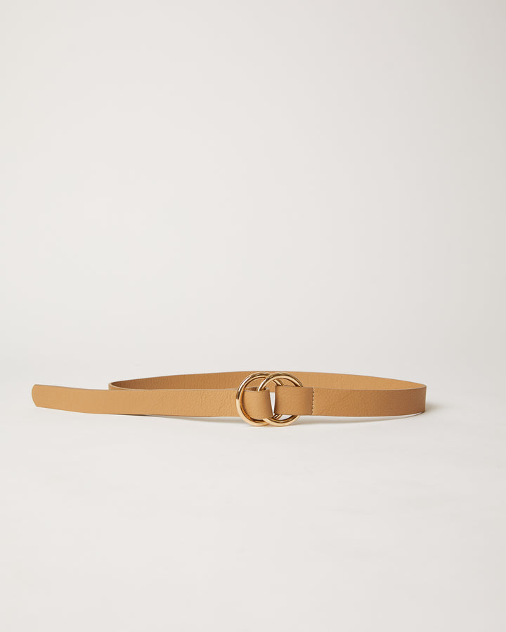 skinny camel colored belt with double gold ring buckle and leather strap.